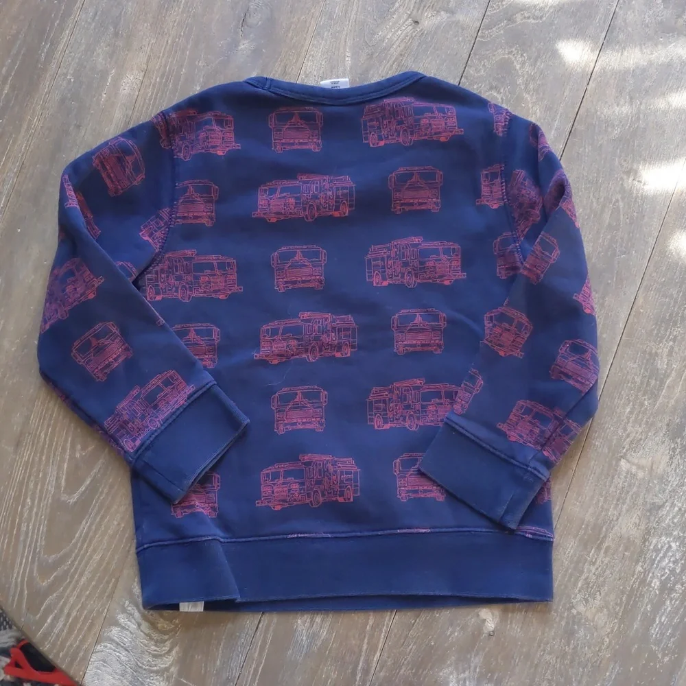 Two (2) Size 5 Gap long sleeve tees burgers and fries and chief firetruck print